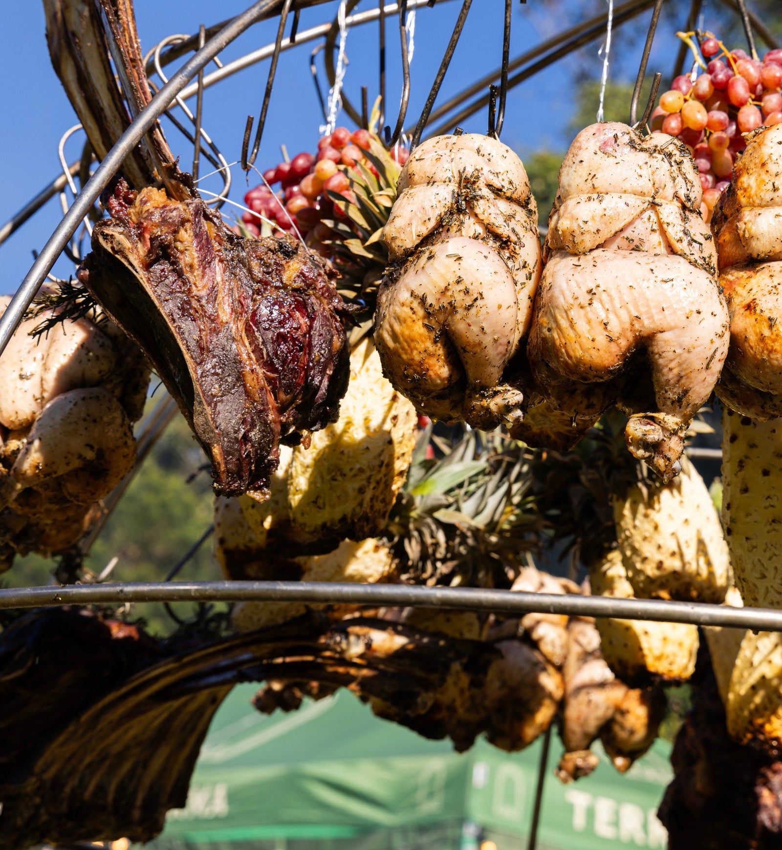 Food. Fire. Connection. An Unforgettable Evening on the Farm
